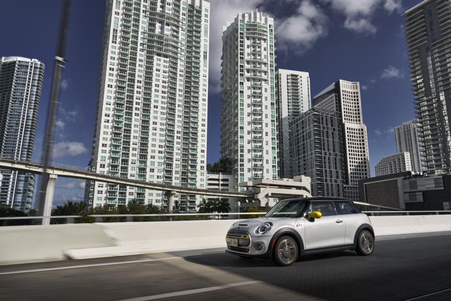  Mini Cooper SE (F56) 2020 года  (NA) (фото 131 из 342)